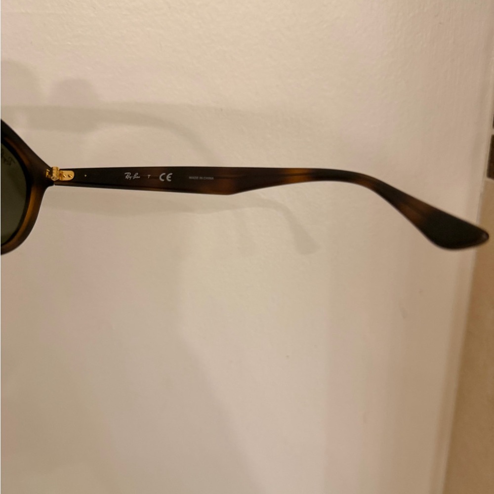 Ray-Ban Classic Brown Sunglasses - Picture 4 of 7
